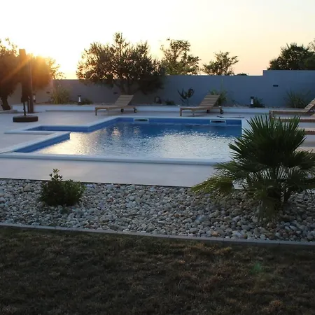 Villa Jela