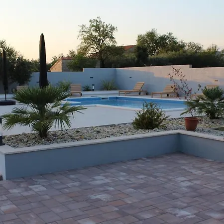 Villa Jela