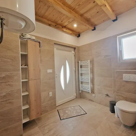 Villa Jela *
